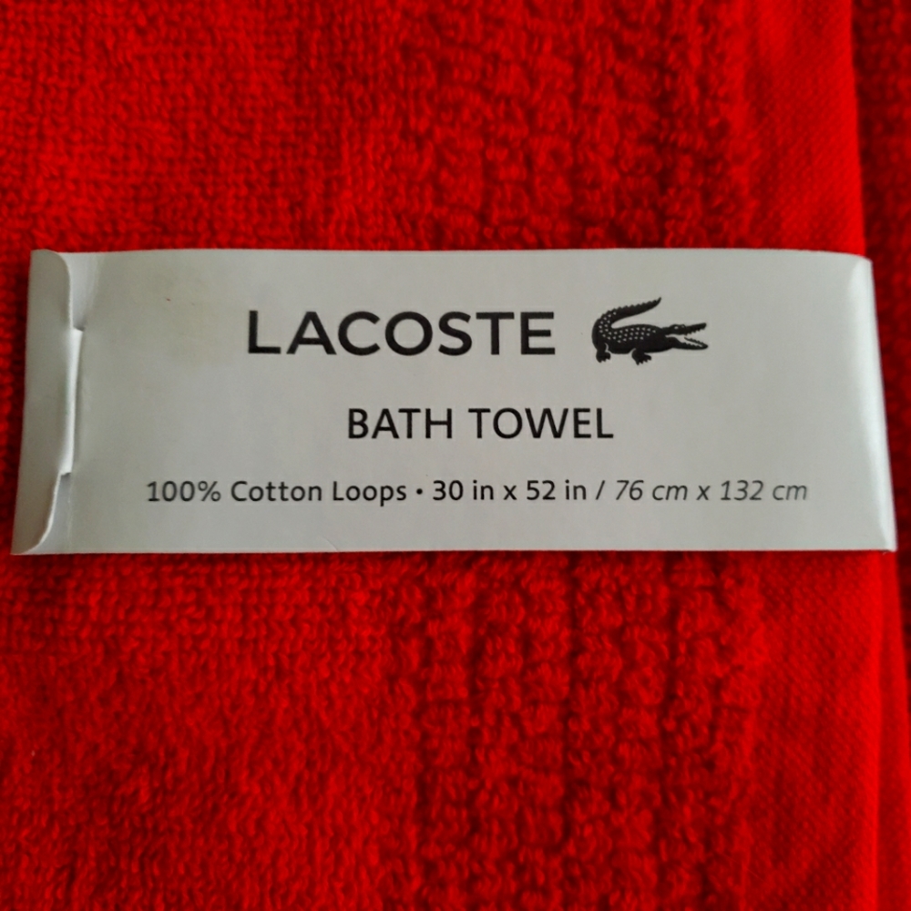 LACOSTE Bath Towels Set of 2 Red 30 x 52 NWT Towel - Picture 2 of 7
